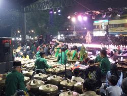 Meriah Hari Jadi Bogor ke-543 Pagelaran Wayang Golek di Alun-alun Kota Bogor