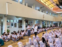 Kepala Rutan Surakarta Jadi Narasumber pada Pekan Pembelajaran Mendalam SMA Batik 1 Surakarta