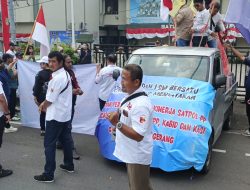 Kantor Satpol PP Dan Kantor Walikota Tangerang Digeruduk Ratusan LSM dan Wartawan, Meminta Kabid Dan Kasie Gakumda Di Copot