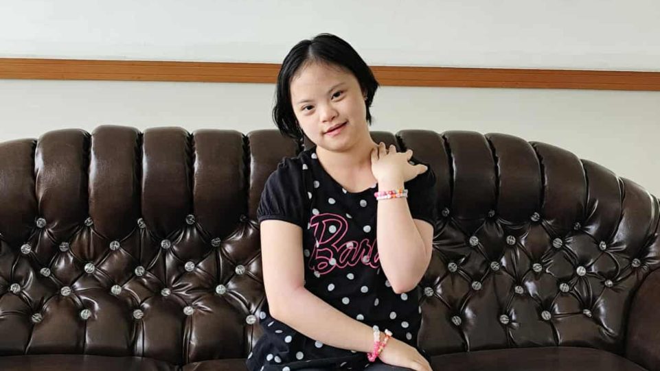 Janice Felicia, anak down syndrome berusia 15 tahun garap mini album lagu perdana. (Dok. Istimewa)