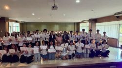 Angelica Judith Micheldi Mahasiswi Asal Indonesia Raih Dua Penghargaan Prestisius di Rajamangala University Bangkok – Thailand