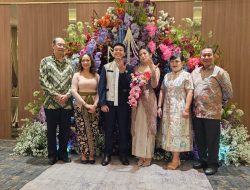 Janji Cinta Terikat dalam Suasana Hangat