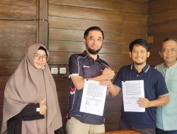 Perhutani Bandung Utara Tandatangani Perjanjian Kerjasama Wisata Nyawang Romance Hills