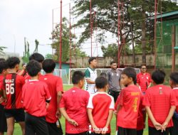 Hamka Hamzah Buka Akademi Sepakbola H23SS