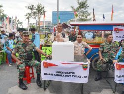 Ratusan Gerobak UMKM Sajikan Makanan Gratis di HUT ke-80 TNI Medan