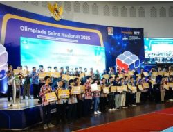 DKI Jakarta Raih Juara Umum Olimpiade Sains Nasional 2025 di Malang