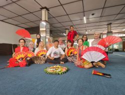 SlarasBudaya Ikut Festival Gandrung, Penari Senior Tampil Memukau