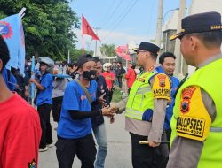 Polri Amankan Aksi Buruh Brebes Bersatu dengan Aman dan Kondusif