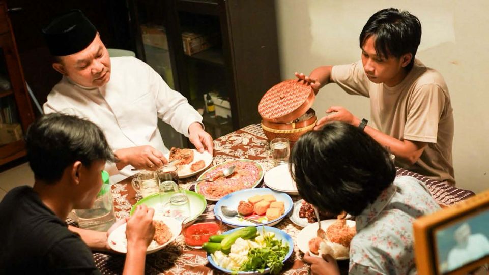 Jenderal Dudung Abdurachman gandeng Fajar Sadboy rilis lagu religi Ramadhan 2026 “Jangan Lupa Berdoa” (Dok. Istimewa)