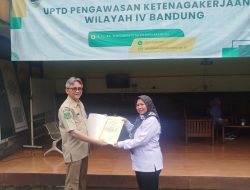 Perhutani Bandung Utara Raih Penghargaan Zero Accident dari Disnakertrans