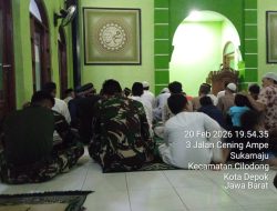 Satgas TMMD Kodim Depok Gelar Tarawih Bersama Warga Sukamaju