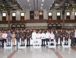 Gema Sholawat Ribuan Anggota BPD Jawa Timur Sambut Prof Reda, Perkuat Sinergi Jaga Desa untuk Indonesia Berdaulat