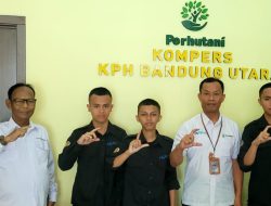 Perhutani dan Saka Wanabakti Kota Bandung Lakukan Aksi Pungut Sampah di Wisata Batu Kuda