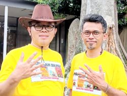 MENGGOYANG MALAKA, MENGGESER SINGAPURA