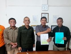 Perhutani Bandung Utara Teken Kerjasama Kemitraan dengan LMDH Lembah Harapan Jaya