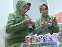 Merajut Kreativitas di Tengah Kesibukan Profesi