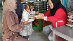 Orang Tua Berpisah, Relawan Cuci Ompreng ini Bangkit Hidupi Empat Adik Lewat SPPG