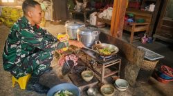 Dari Dapur Rumah Warga, Terjalin Kedekatan TNI dan Rakyat di Desa Godo