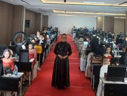 50 Peserta Ikuti Pelepasan Pelatihan Makeup dan Hairdo Uly Rias Pengantin
