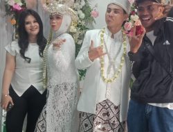 PERNIKAHAN NUR APSARI DAN ANDRIANSYAH DIGELAR DENGAN KEKHIDMATAN