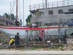 Pengecatan Fasilitas Umum Jadi Sasaran TMMD Ke-129 Kodim 1311/Morowali