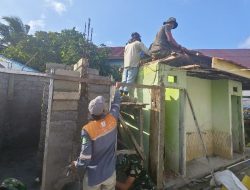 Pemasangan Cor Sloof Atas MCK Masjid Quba Tandai Kemajuan Pembangunan TMMD Ke-129 di Desa Umbele