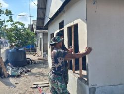 Pemasangan Kalsiboard Tandai Progres Renovasi RTLH Milik Bapak Suhardin di Desa Umbele Lama