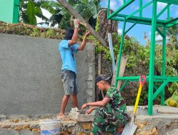 Satgas TMMD dan Warga Kebut Pembangunan Manunggal Air Bersih di Masjid Desa Polewali