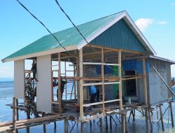 Renovasi RTLH Milik Ibu Syamsiah di Desa Umbele Masuki Tahap Pemasangan Kalsiboard Dinding