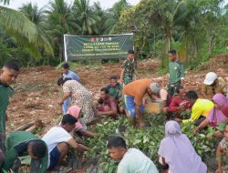 Kepala Desa Polewali Apresiasi Satgas TMMD Ke-129 Tanam Bibit Pohon untuk Dukung Ketahanan Pangan