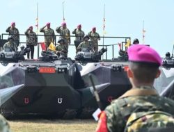 Dankodaeral IV Dampingi Menhan Tinjau Latihan Operasi TNI Terintegrasi 2026