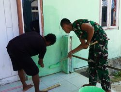 Di Luar Sasaran TMMD, Satgas Bantu Pengecatan Pustu Desa Polewali