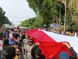 Kirab Bendera 500 Meter Warnai Festival Merah Putih ke-11 Kota Bogor