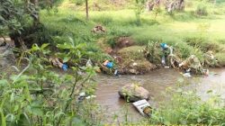 Subsektor-2 Pangalengan Bersihkan Anak Sungai Cisangkuy dan Patroli Kohe