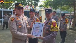 Apel Pagi Jam Pimpinan dan Penyerahan Penghargaan Personel Berprestasi Polsek Cikalongwetan