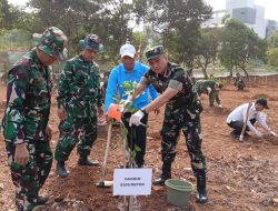 Kodim 0508/Depok Tanam 2000 Pohon, Siapkan Water Tank Bantu Warga Hadapi Cuaca Ekstrem
