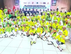 Perwatusi Cetak Instruktur Chair Exercise, Bekali Lansia Tetap Aktif dan Bahagia