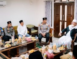 Jumat Curhat di Ponpes Darul Ma’arif, Kapolres Cimahi Serap Aspirasi Warga Margaasih