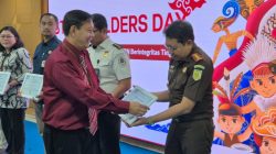 Kejari Kota Bogor Raih Penghargaan KPPN Bogor atas Penyampaian SPM Gaji Induk secara Cepat dan Akurat