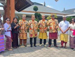 Sela Hadiri Festival Budaya Klungkung, Irjen. Pol. (Purn.) Dr. H. Ike Edwin Kunjungi Pura Agung Besakih