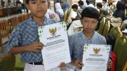 Ratusan Pelajar di Jakarta Selatan Terima Bantuan Pengambilan Ijazah