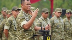 KASAD Jendral TNI Tandyo Budi Revita Kunjungi Prajurit Jayasingawarman: Jadilah Prajurit Sejati Yang Selalu Hadir Untuk Rakyat